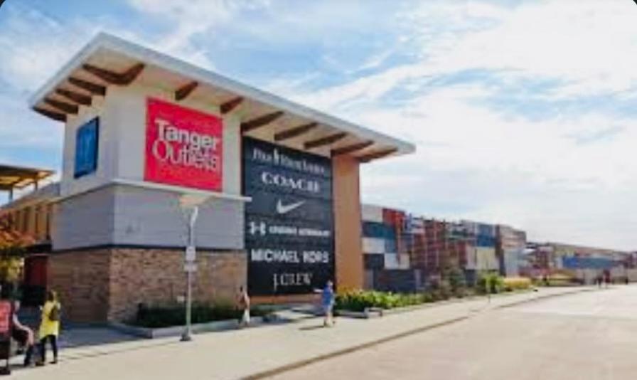 ממפיס Tiger'S Place Near U Of M מראה חיצוני תמונה
